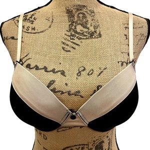 Jezebel Black and Cream Bra